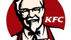 Bài học thành công từ ông chủ KFC
